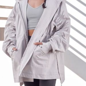 Fabletics windbreaker, Giana windbreaker, Medium